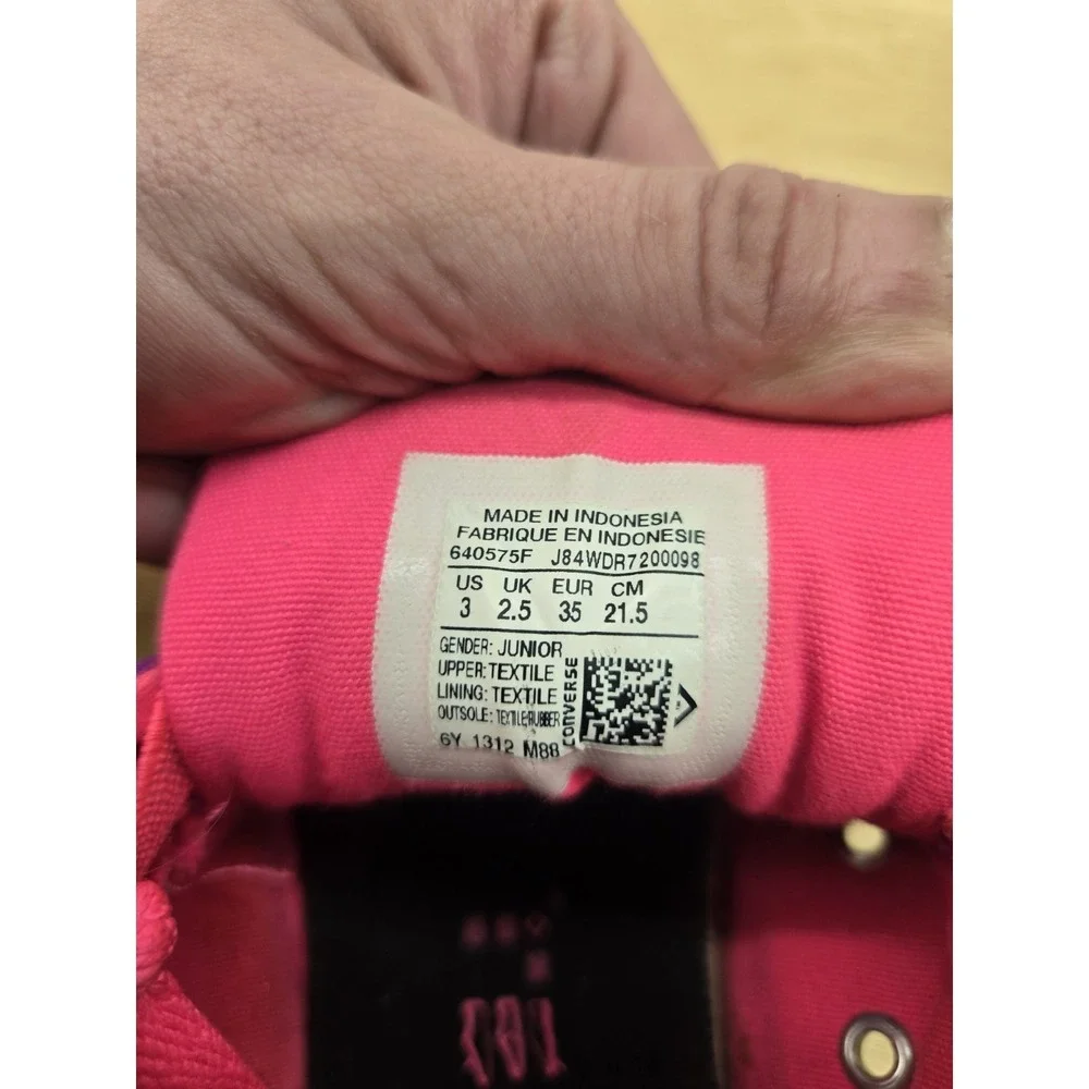 Converse product pair
